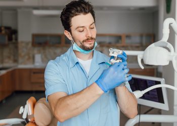 بهترین دندانپزشک در ایران